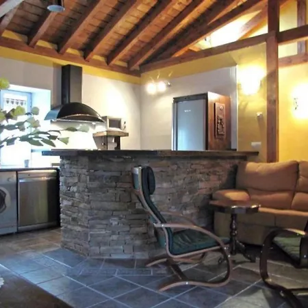 Frascuelas Kır Evi Almajano